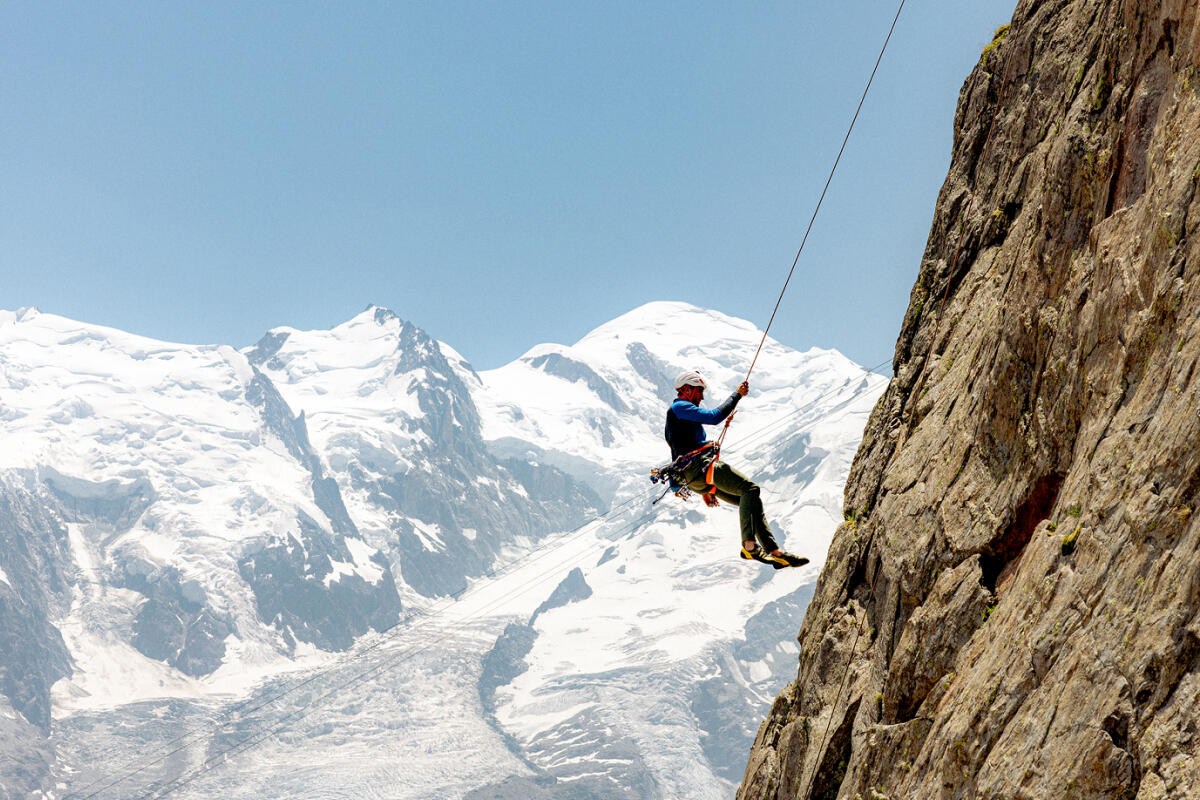 Arc'teryx Academy
