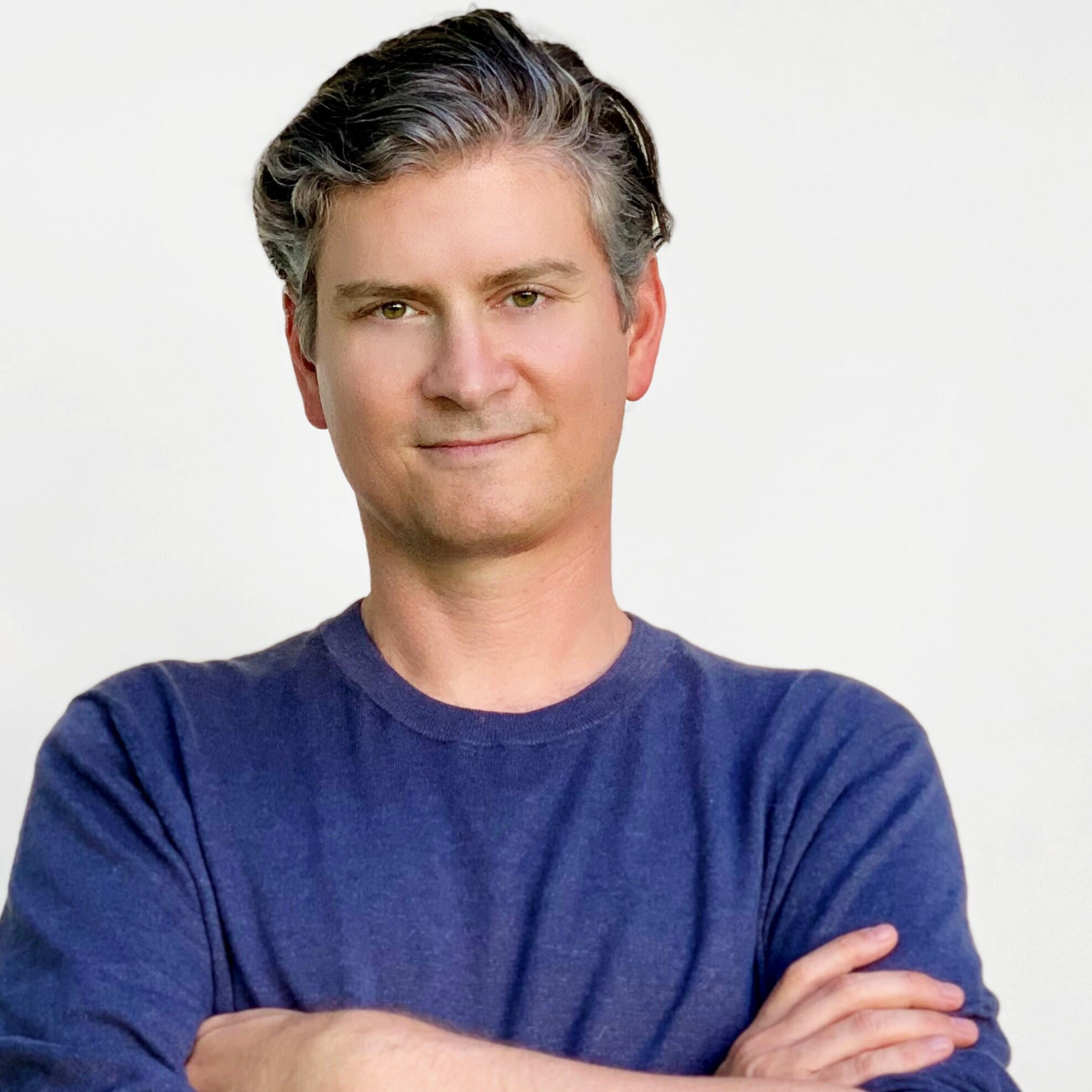 Mike Schur headshot