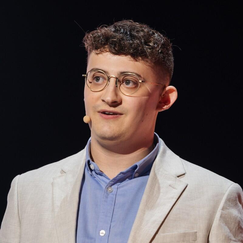 Chris Sofokleous 