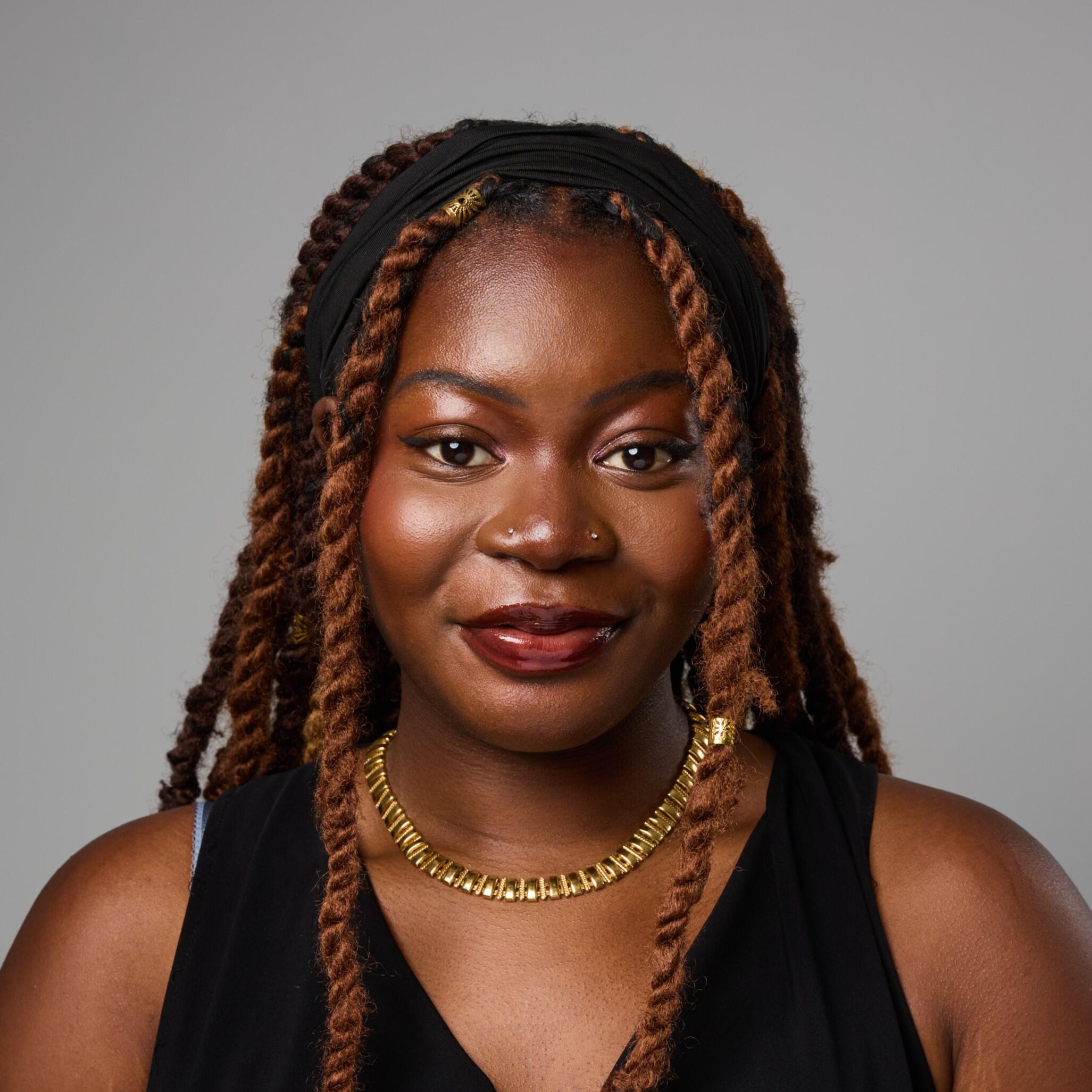 Timi Phillips headshot
