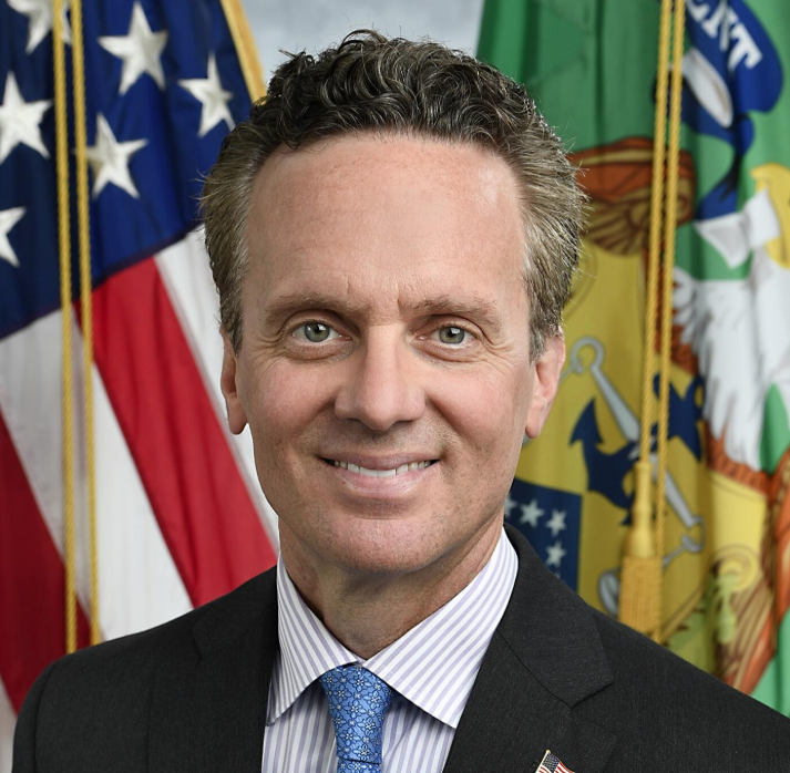 Joseph Lavorgna headshot