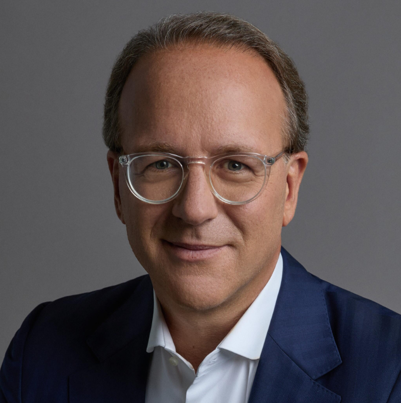 Stéphane de La Faverie headshot