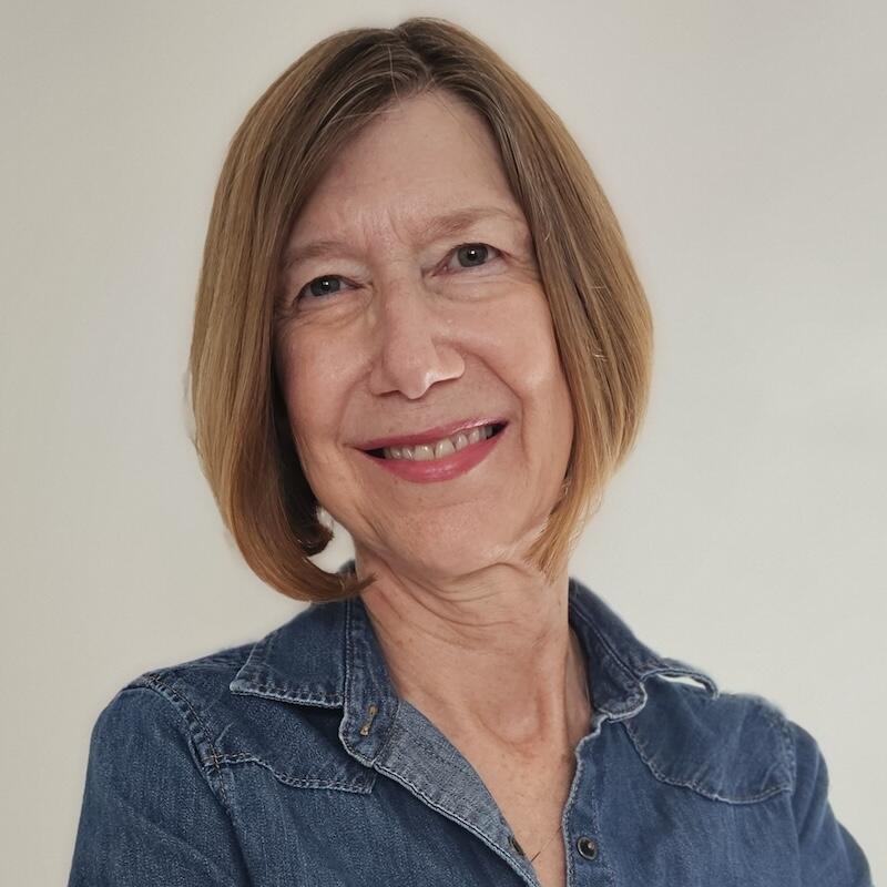 Kathryn Leuders headshot