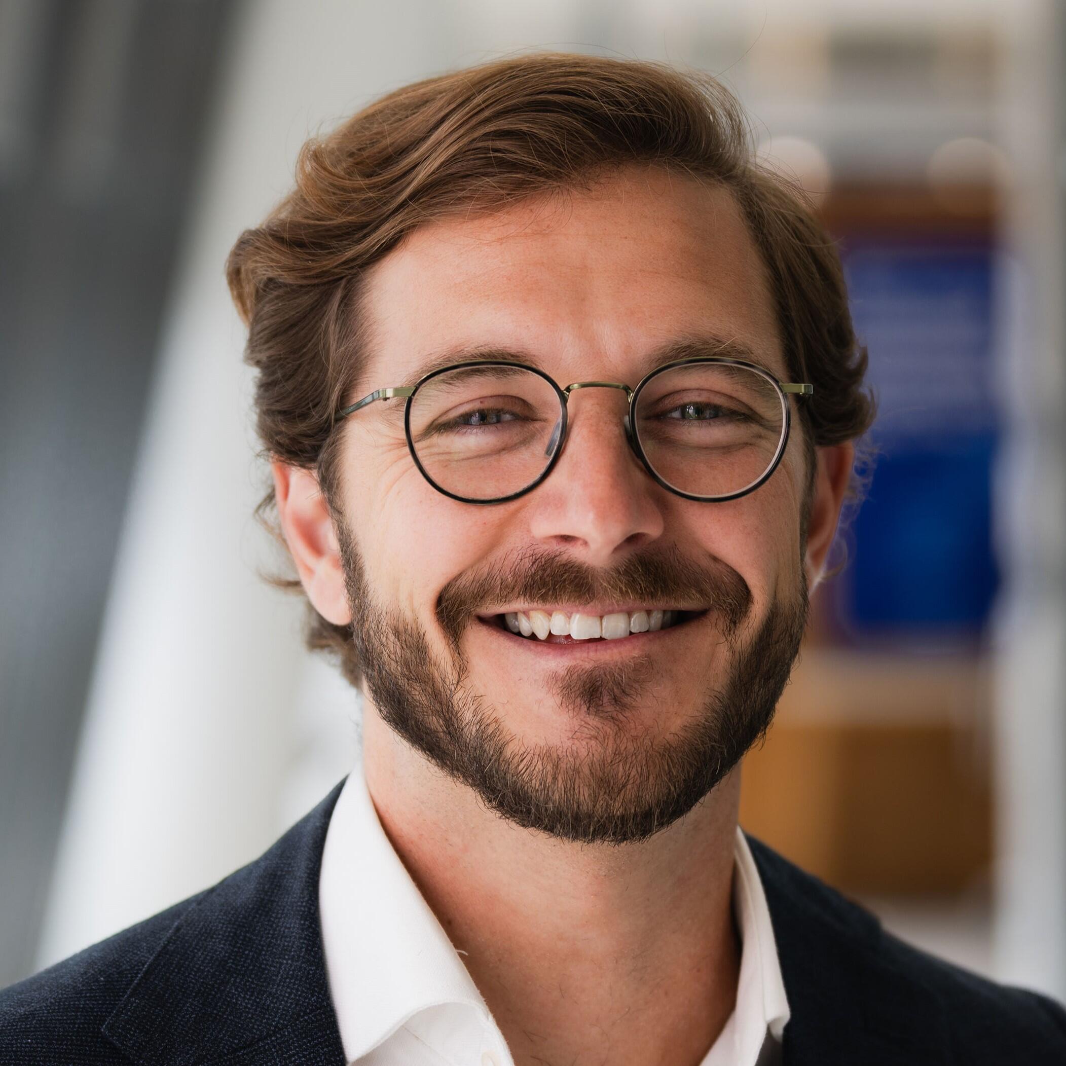 Brian Pisaneschi headshot