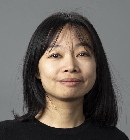 Echo Wang headshot