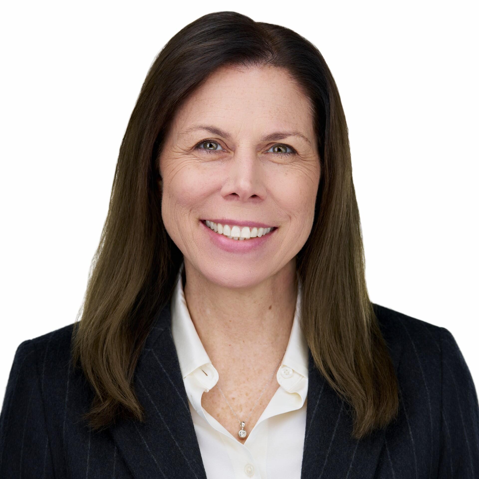 Vanessa O'Connell headshot