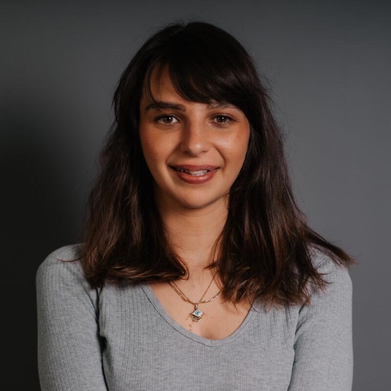 Diana Dropol headshot