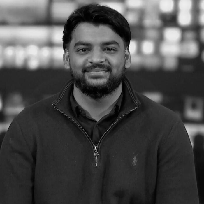 Sinaan Farooqui headshot