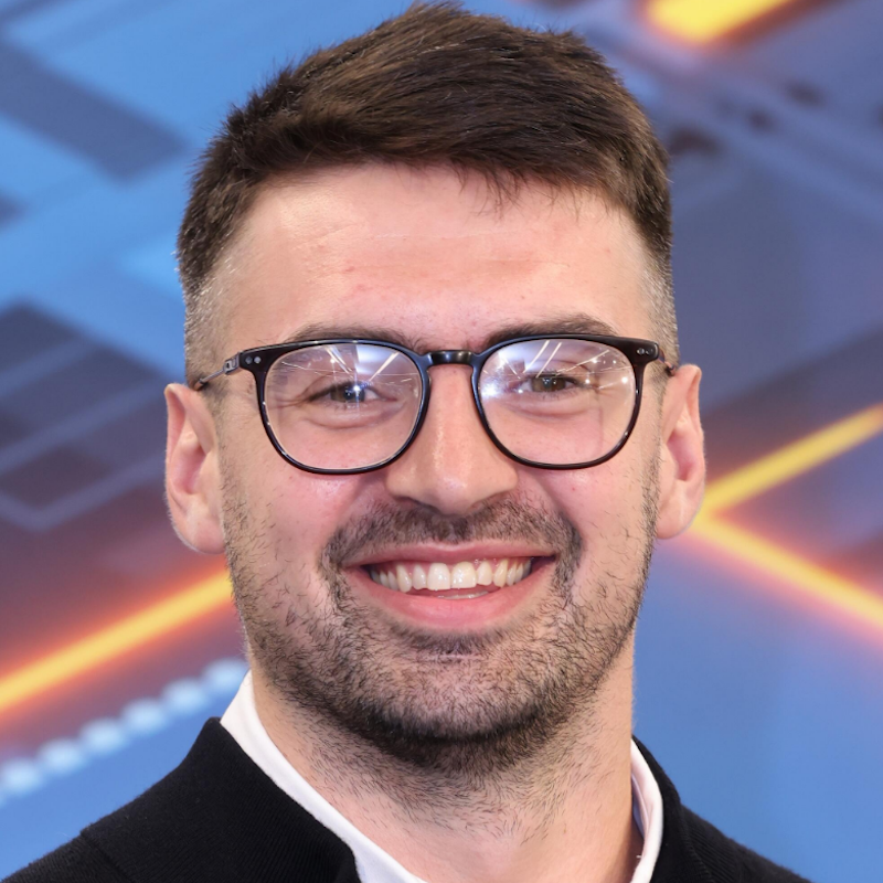 Headshot of Guy McDonald