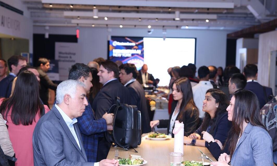 The networking lunch photo