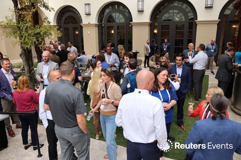 Networking over drinks at  Connected Underwriting USA