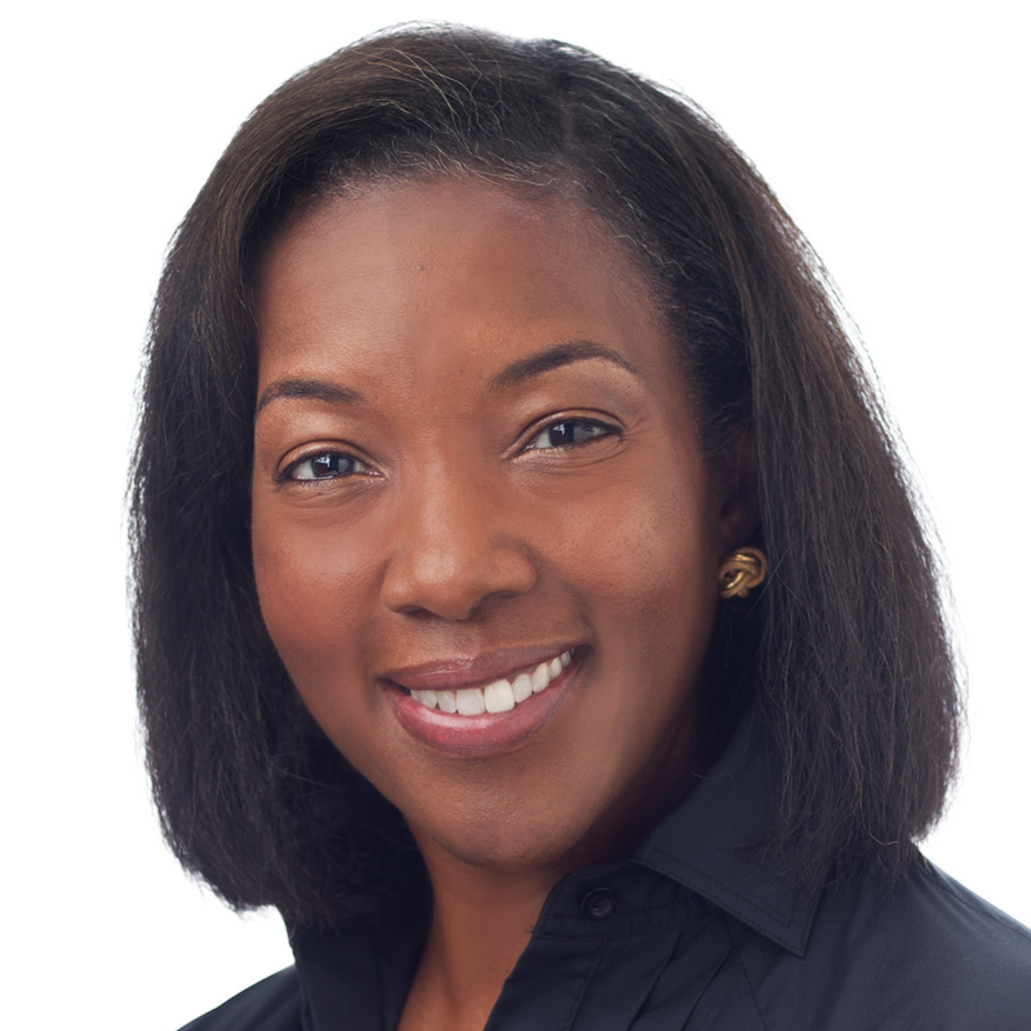 Paula Glover headshot