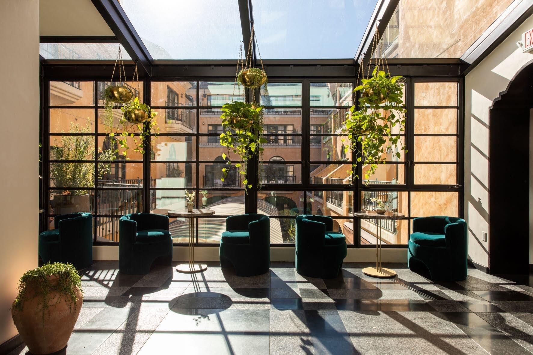 Placeholder image alt text