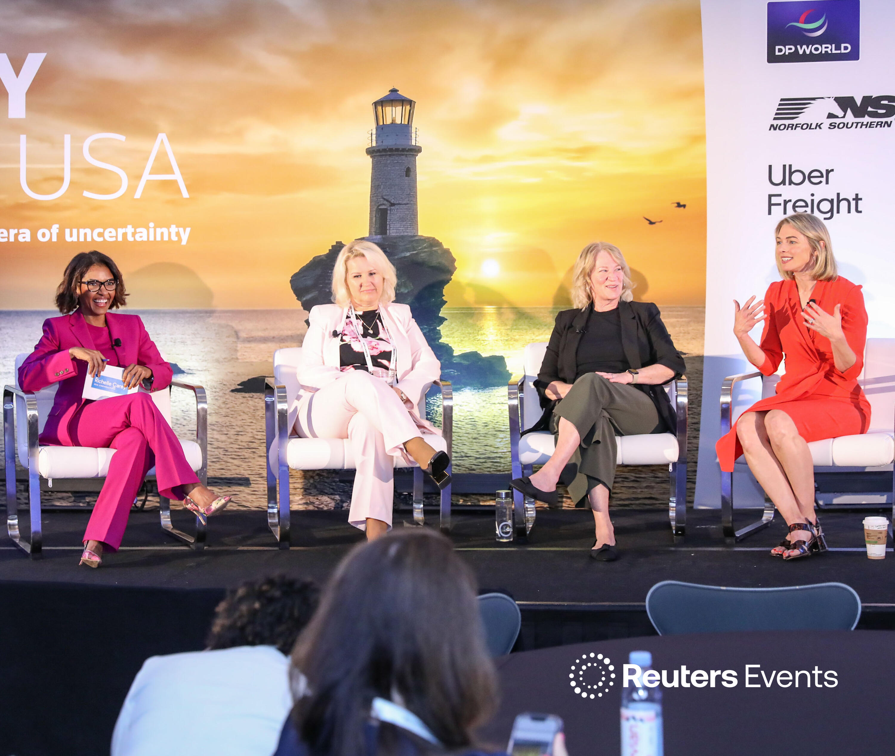 4 female panellists onstage at Supply Chain USA
