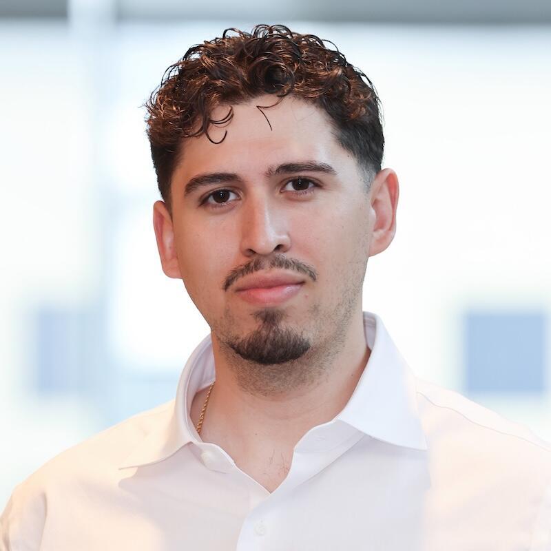Michael Arbelaez-Munoz headshot