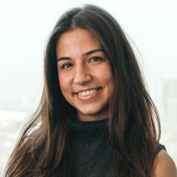 Iris Papageorgiou headshot
