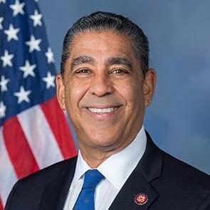 Adriano Espaillat
