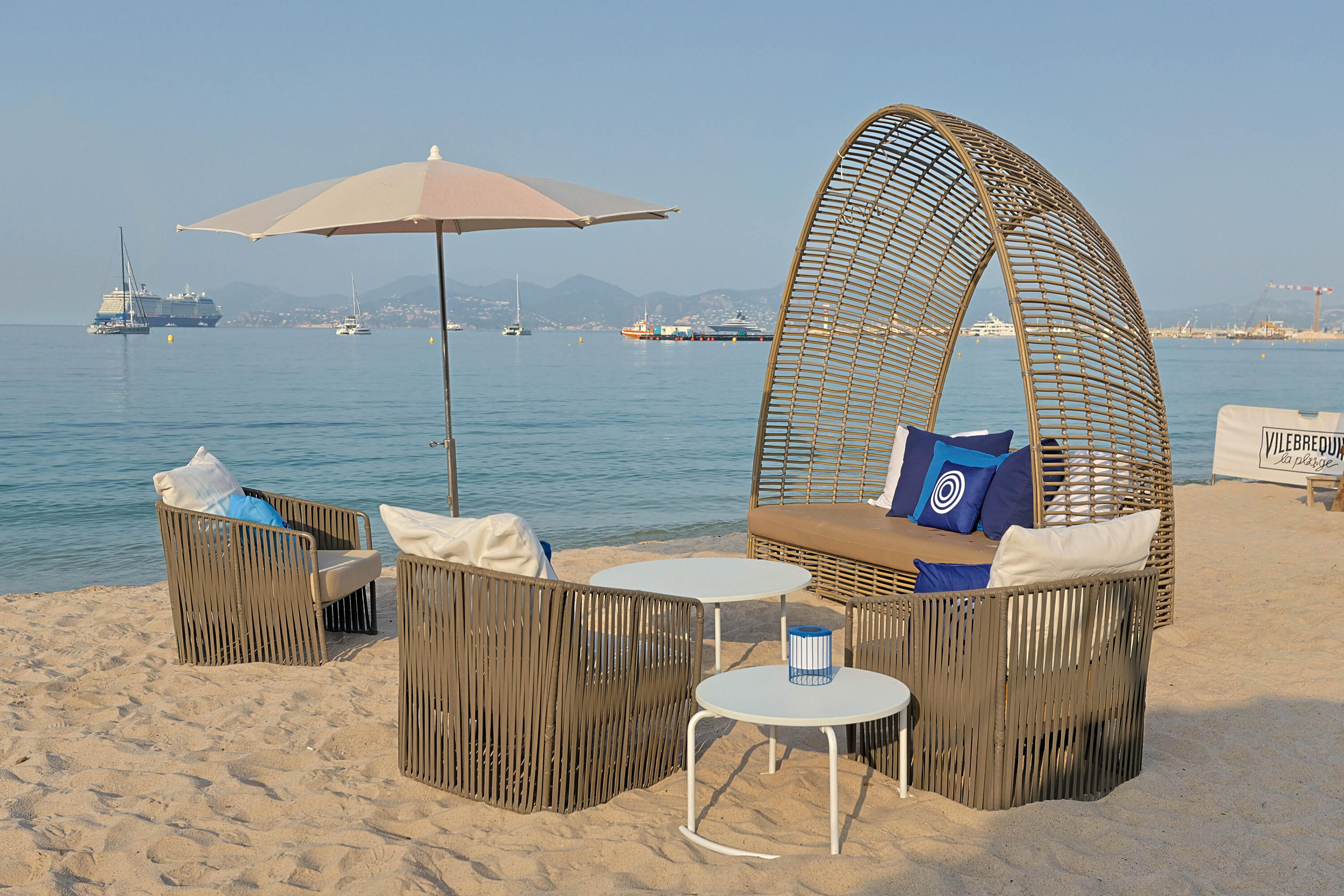 Influential Beach Coffee & Conversations