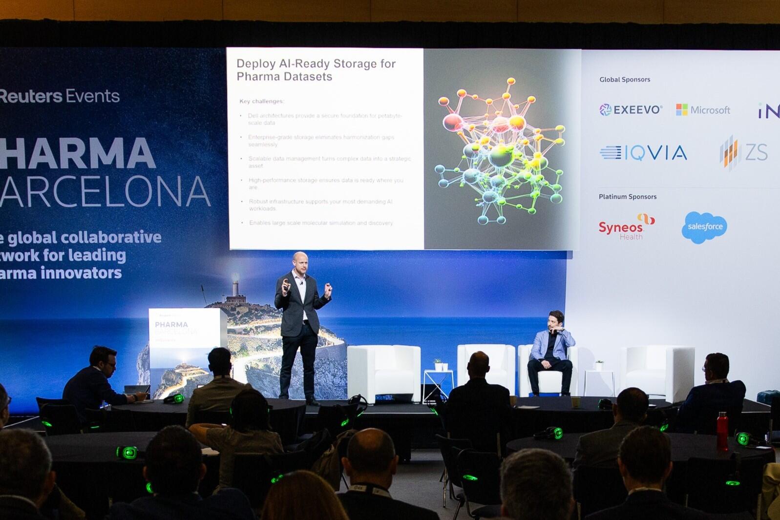 2 speakers onstage at Pharma Barcelona 2026